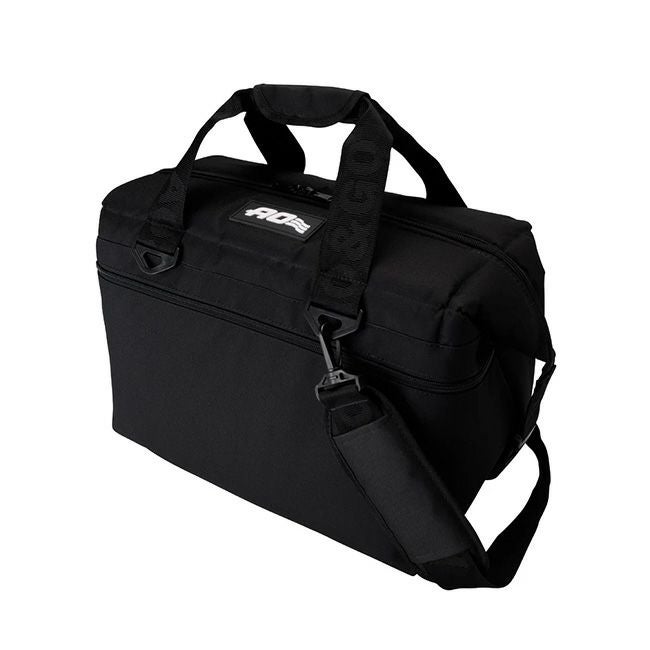 AO Coolers エーオークーラーズ 24パック キャンバス ソフトクーラー