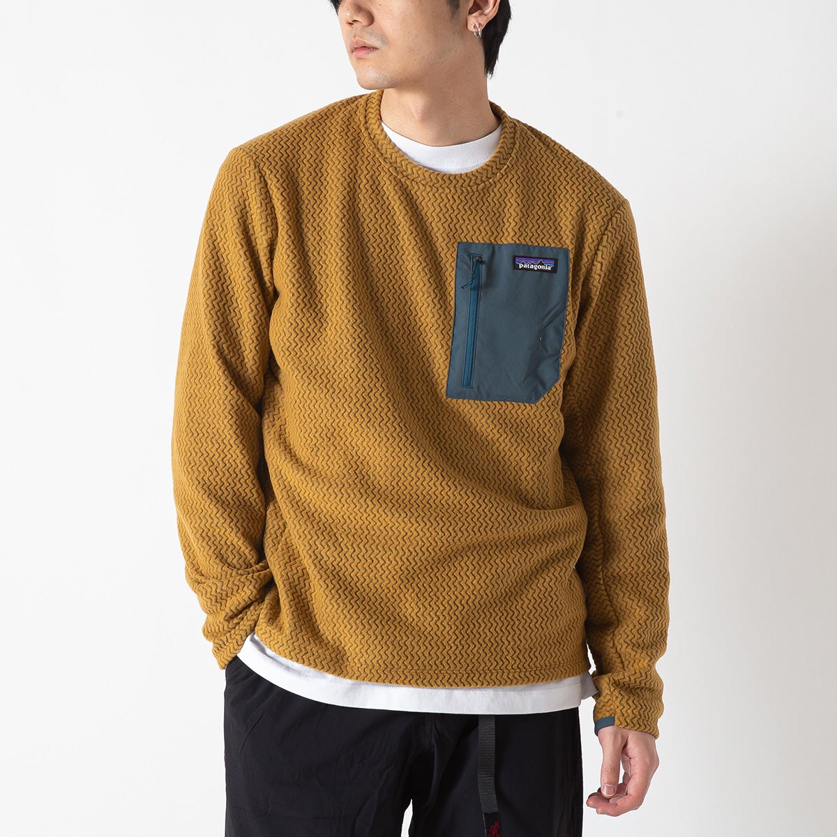 patagonia パタゴニア R1エアクルー メンズ｜SUNDAY MOUNTAIN