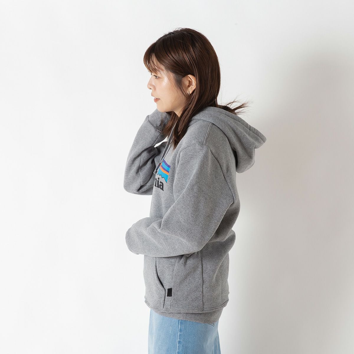 patagonia パタゴニア P-6ロゴアップライザルフーディ メンズ｜SUNDAY