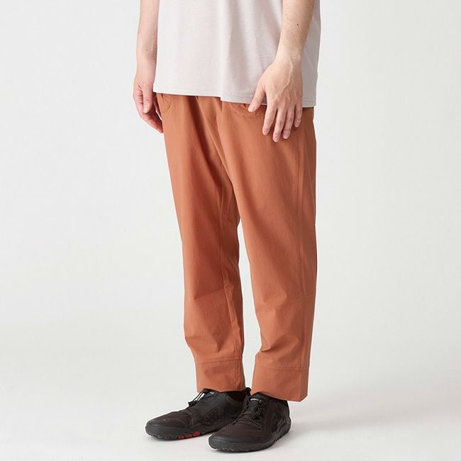 AXESQUIN ELEMENTS アクシーズクインエレメンツ ソフトシェルのパンツ