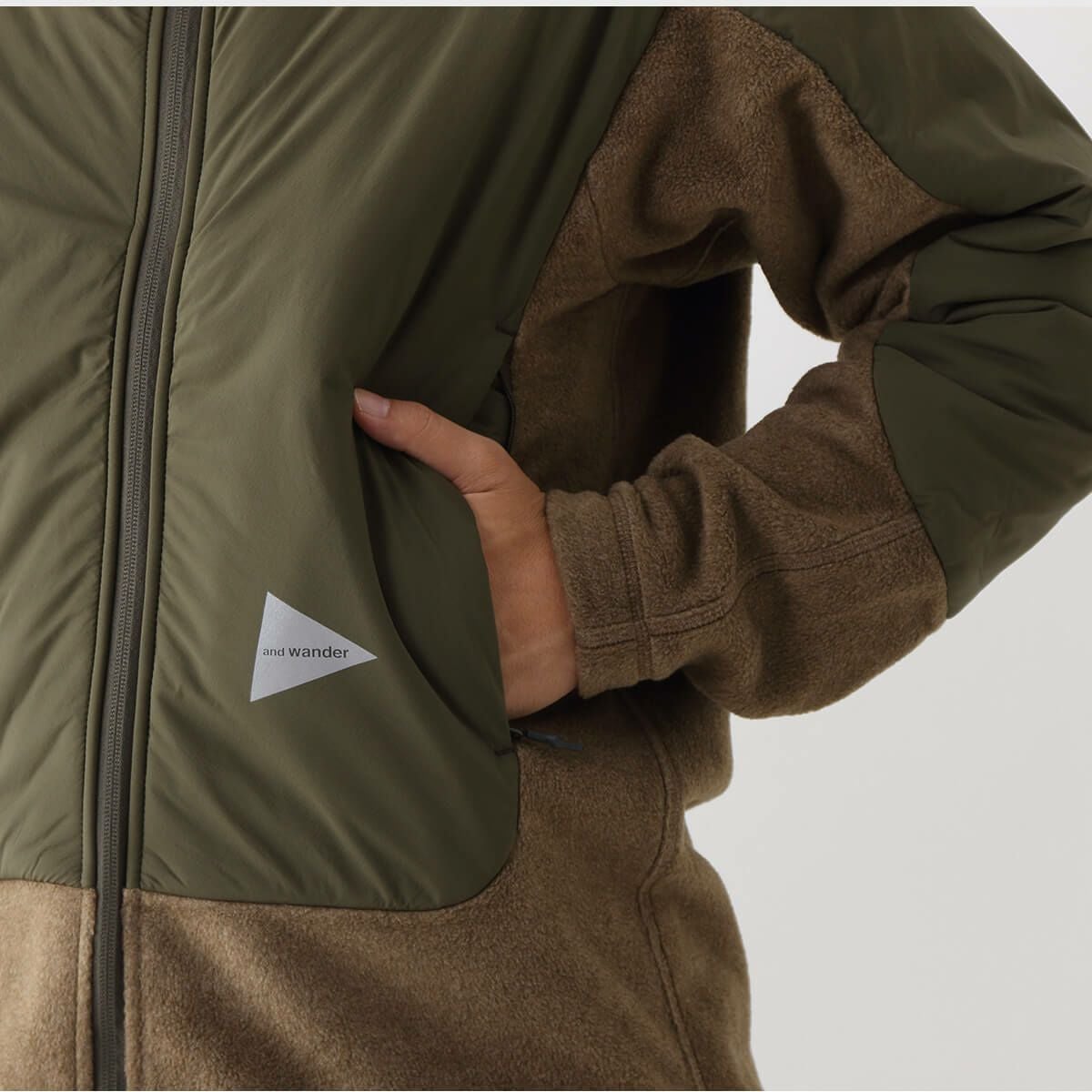 アンドワンダー and wander ベージュ M フリース 登山 キャンプ 楽天市場】アンドワンダー ハイロフトフリースジャケット and wander