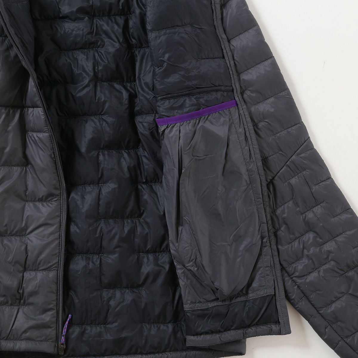 patagonia パタゴニア マイクロパフフーディ メンズ｜SUNDAY MOUNTAIN