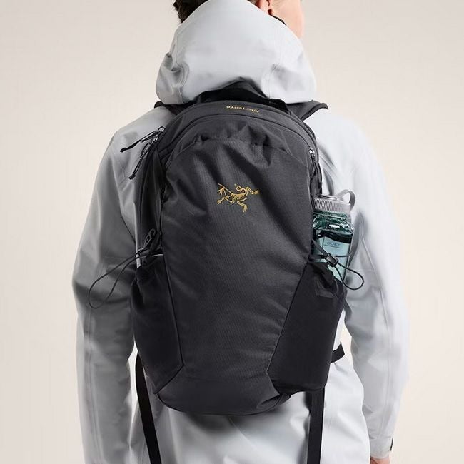 ARC'TERYX アークテリクス マンティス16バックパック｜SUNDAY MOUNTAIN
