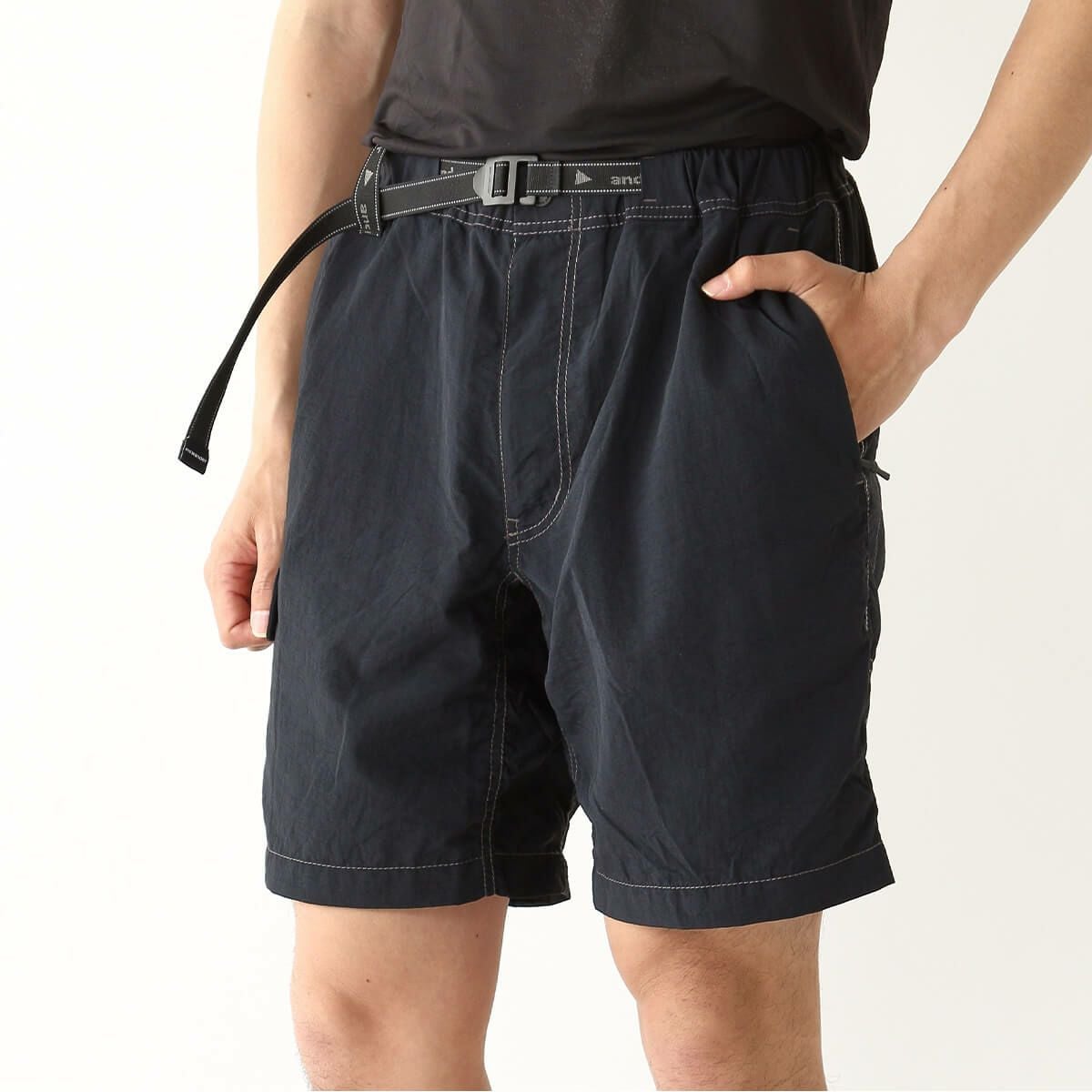 and wander アンドワンダー Nyタフタハイカーショートパンツ｜SUNDAY