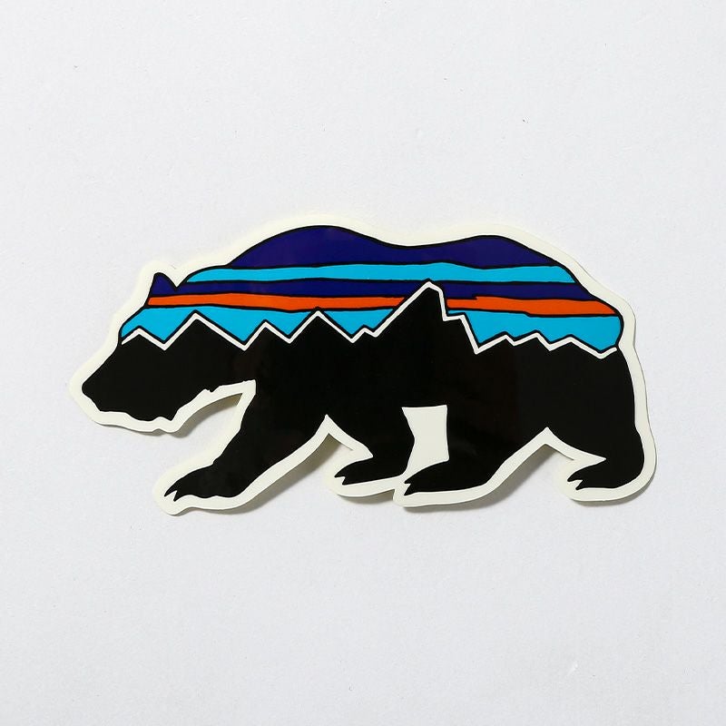 patagonia パタゴニア フィッツロイベアーステッカー｜SUNDAY MOUNTAIN