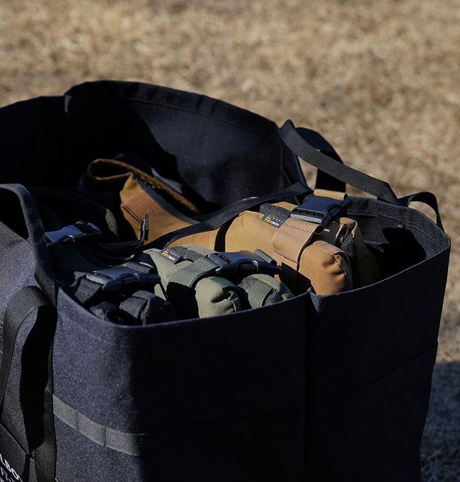 FOLBOT フォルボット タクティカルトートバッグ｜SUNDAY MOUNTAIN