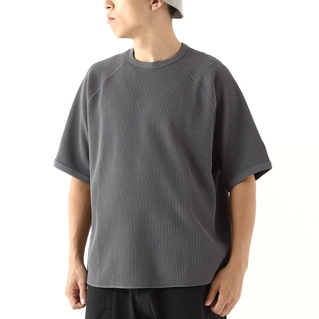GOLDWIN ゴールドウィン ワッフルライトTシャツ ユニセックス｜SUNDAY
