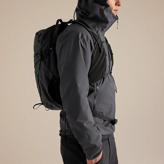 ARC'TERYX アークテリクス エアリオス18バックパック｜SUNDAY MOUNTAIN