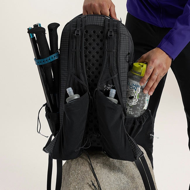 ARC'TERYX アークテリクス エアリオス18バックパック｜SUNDAY MOUNTAIN