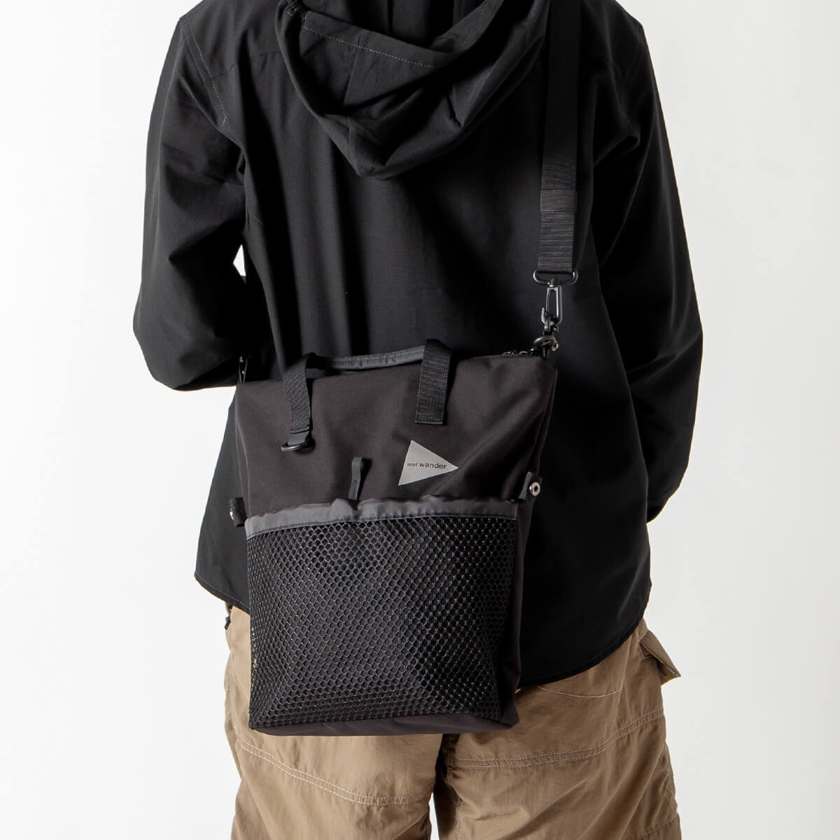 and wander アンドワンダー PE/CO 2ウェイバッグ|SUNDAY MOUNTAIN and wander アンドワンダー PE/CO 2ウェイバッグ|SUNDAY MOUNTAIN