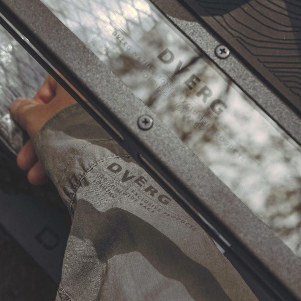 DVERG×NATURE TONES ドベルグ×ネイチャートーンズ フォールディング