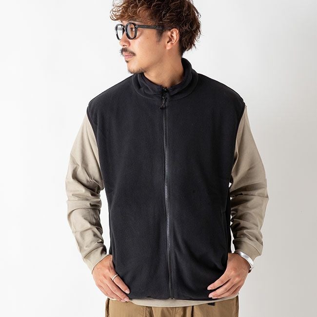 GRAMICCI グラミチ リバーシブルフリースベスト｜SUNDAY MOUNTAIN