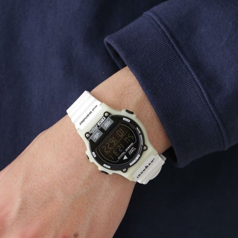 TIMEX×and wander タイメックス×アンドワンダー アイアンマン8ラップ