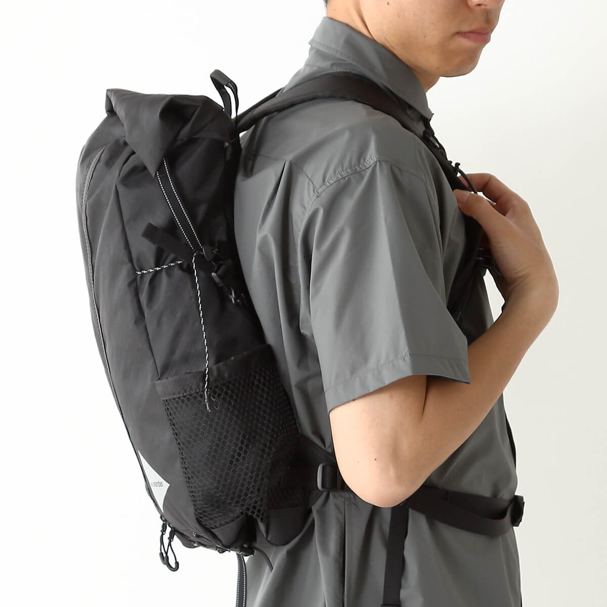 新品 and wander CORDURA リュック 黒 18L and wander アンドワンダー エコパック18Lバックパック｜SUNDAY