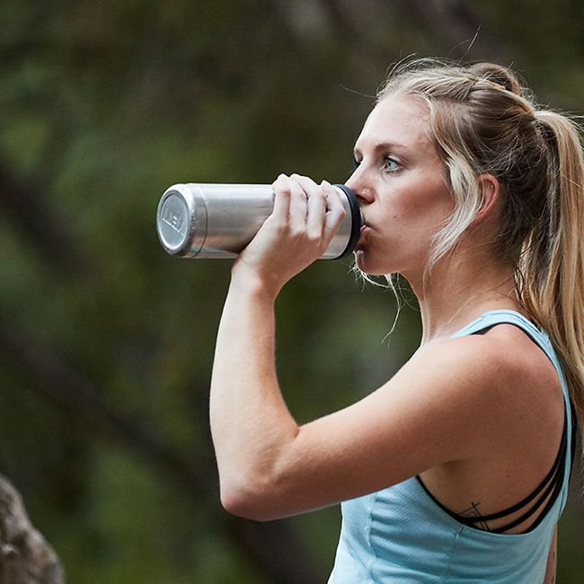 YETI イエティ 18oz ウォーターボトルwithチャグキャップ｜SUNDAY