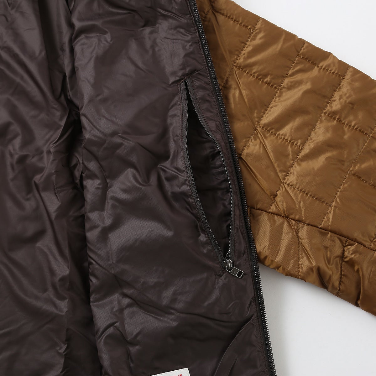 patagonia パタゴニア ナノパフフィッツロイトラウトフーディ メンズ