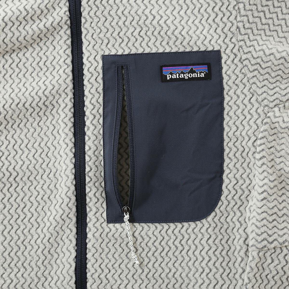patagonia パタゴニア R1エアフルジップフーディ【ウィメンズ