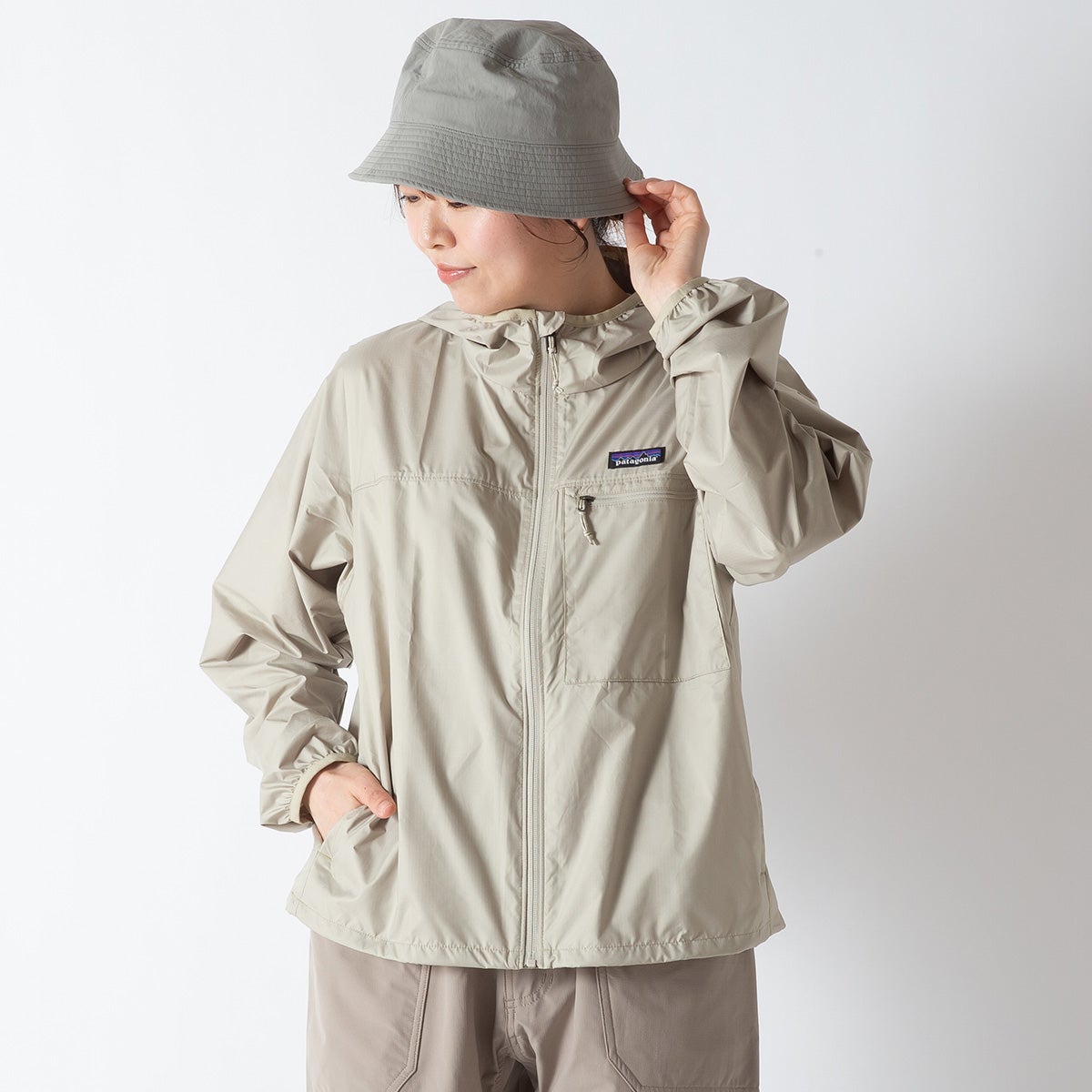 patagonia パタゴニア ライト&バリアブルジャケット【ウィメンズ