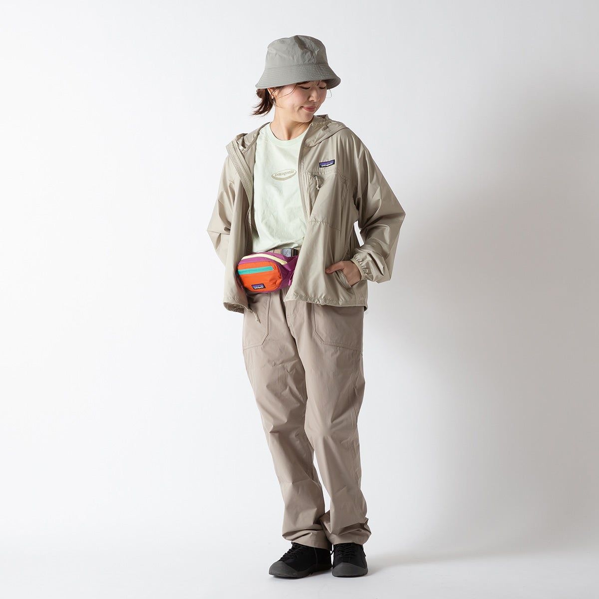 patagonia パタゴニア ライト&バリアブルジャケット【ウィメンズ