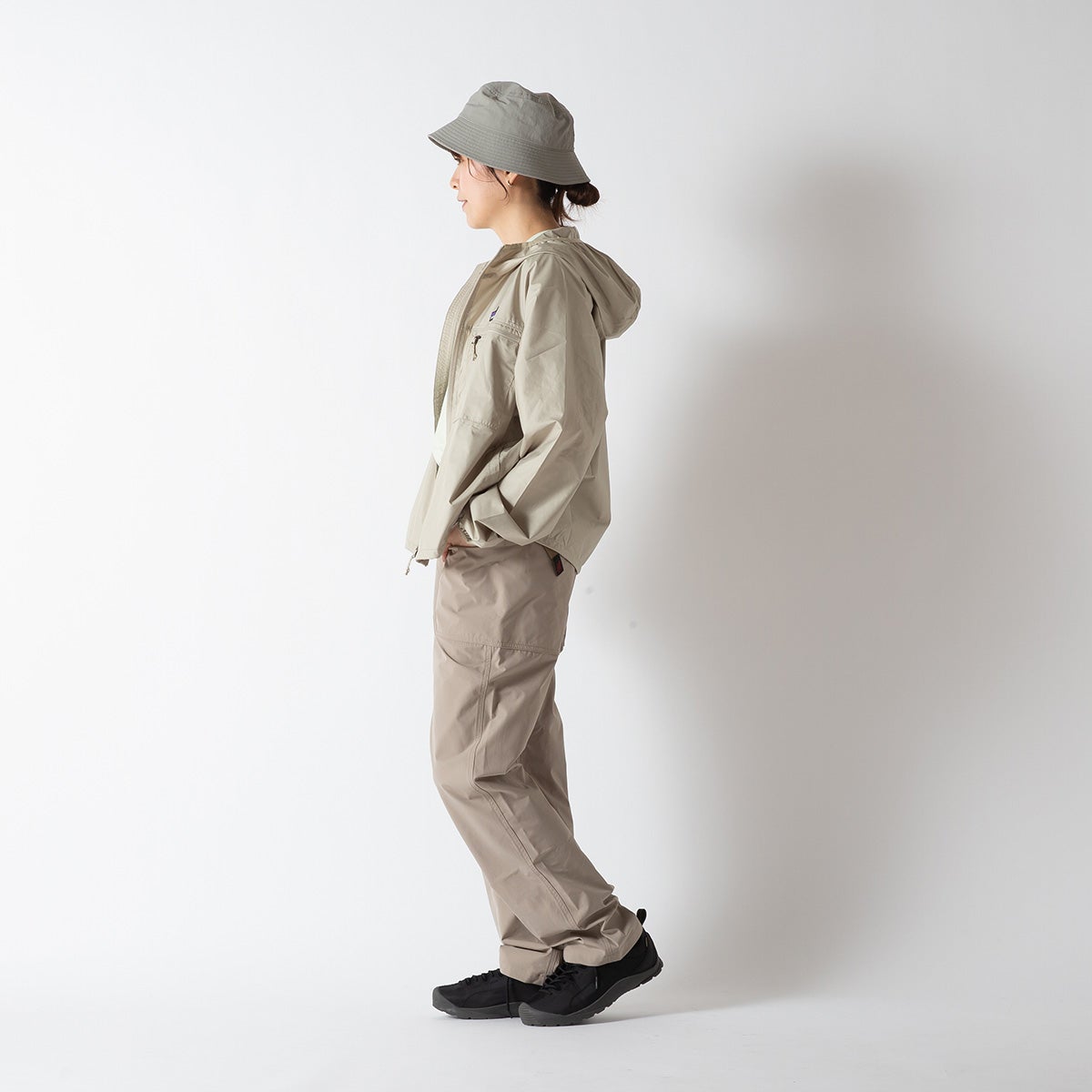 patagonia パタゴニア ライト&バリアブルジャケット【ウィメンズ