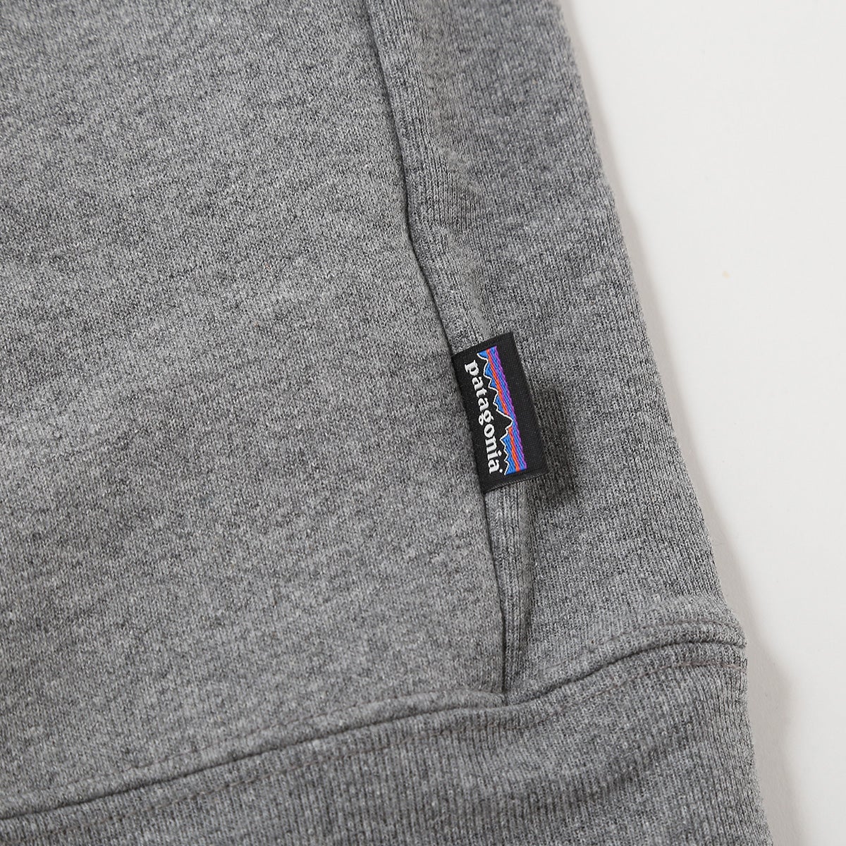 patagonia パタゴニア 95オーバルアップライザルクルースウェット