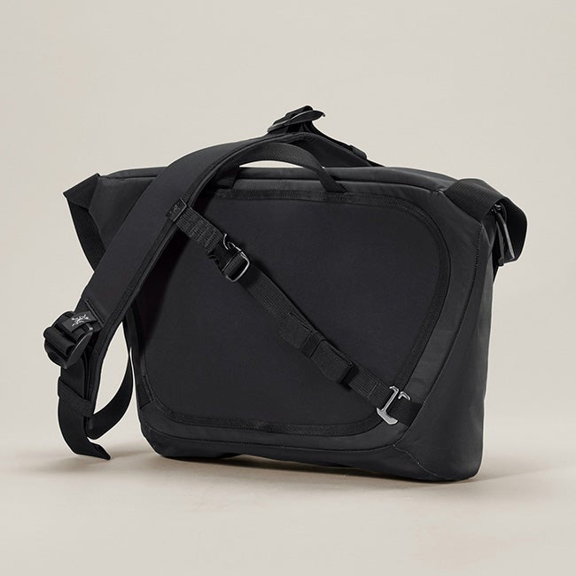 ARC'TERYX アークテリクス グランヴィル10クーリエバッグ｜SUNDAY