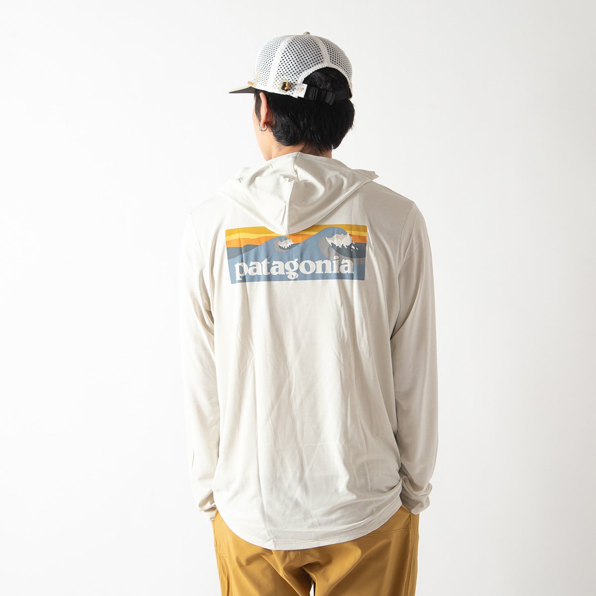 patagonia パタゴニア キャプリーンクールデイリーフーディ-ボード