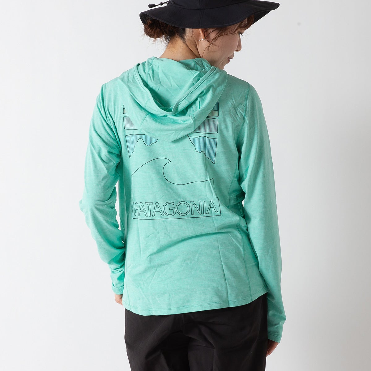patagonia パタゴニア キャプリーンクールサンフーディ-ピーク