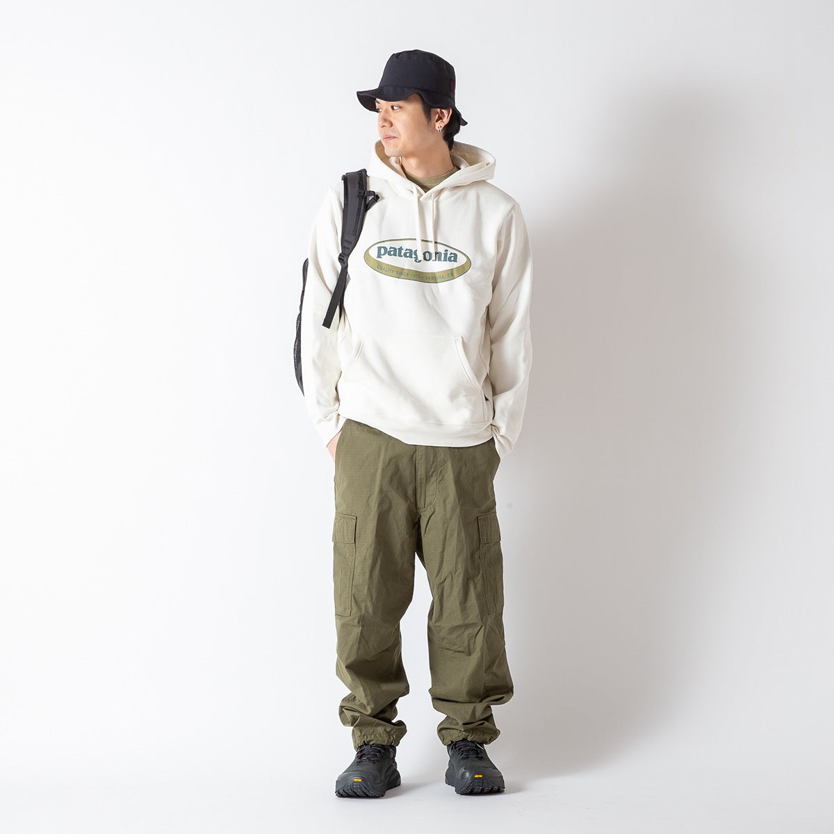 patagonia パタゴニア 95オーバルロゴアップライザルフーディ メンズ