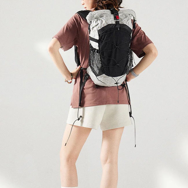 BLUE MONTE ブルーモンテ 20L大容量登山リュック｜SUNDAY MOUNTAIN
