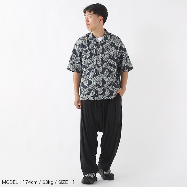 White Mountaineering ホワイトマウンテニアリング ボタニカルパターン