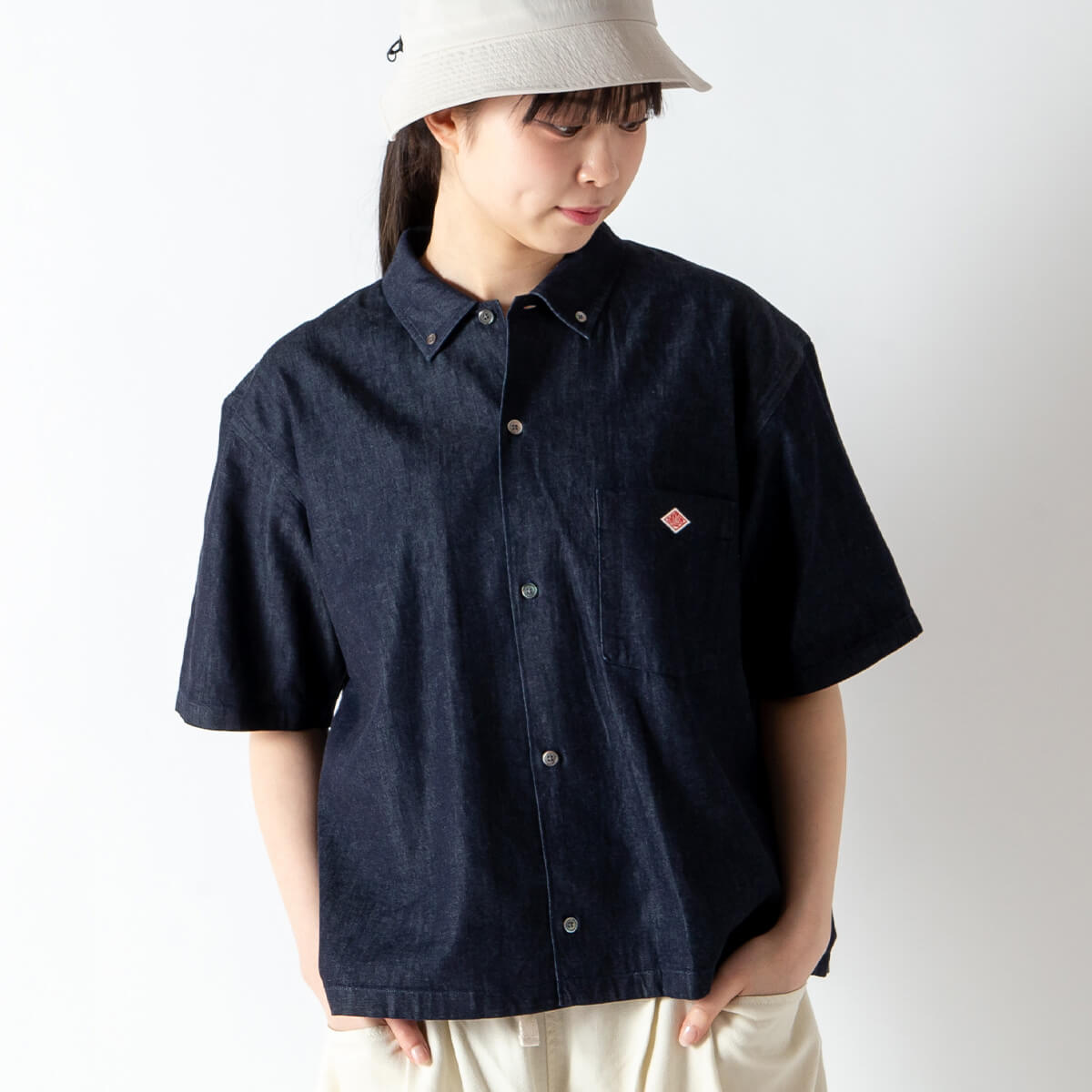 DANTON ダントン　リネン シャツカーディガン　ネイビー　36 刺繍 DANTON（ダントン）の「DANTON | リネン シャツカーディガン LNB MEN