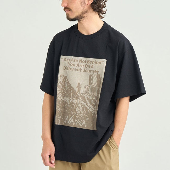 NANGA ナンガ エコハイブリッドフィールドトゥシティTEE｜SUNDAY