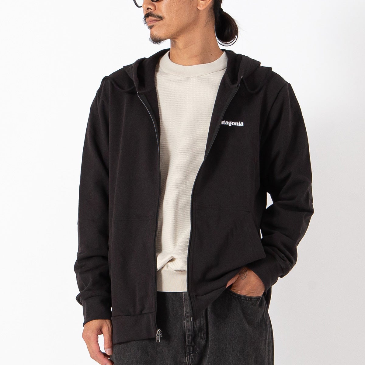 patagonia パタゴニア P6ロゴデイリーフルジップフーディ メンズ