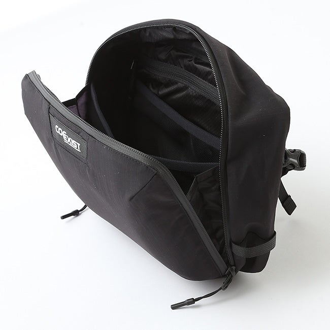 CMF OUTDOOR GARMENT コムフィアウトドアガーメント サコッシュモッド